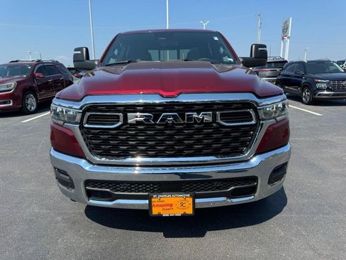 Used 2025 RAM 1500 Big Horn AWD/4WD image 9