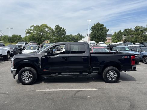 Used 2024 Ford F350 Lariat w/ Camper Package image 7
