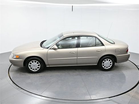 Used 2003 Buick Century Custom w/ Preferred Equipment Group 1SB image 28