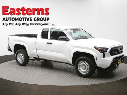 Used 2024 Toyota Tacoma SR image 44