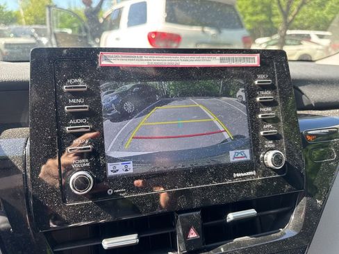 Used 2024 Toyota Camry SE image 5