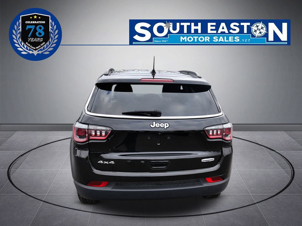 Used 2020 Jeep Compass Latitude AWD/4WD image 4