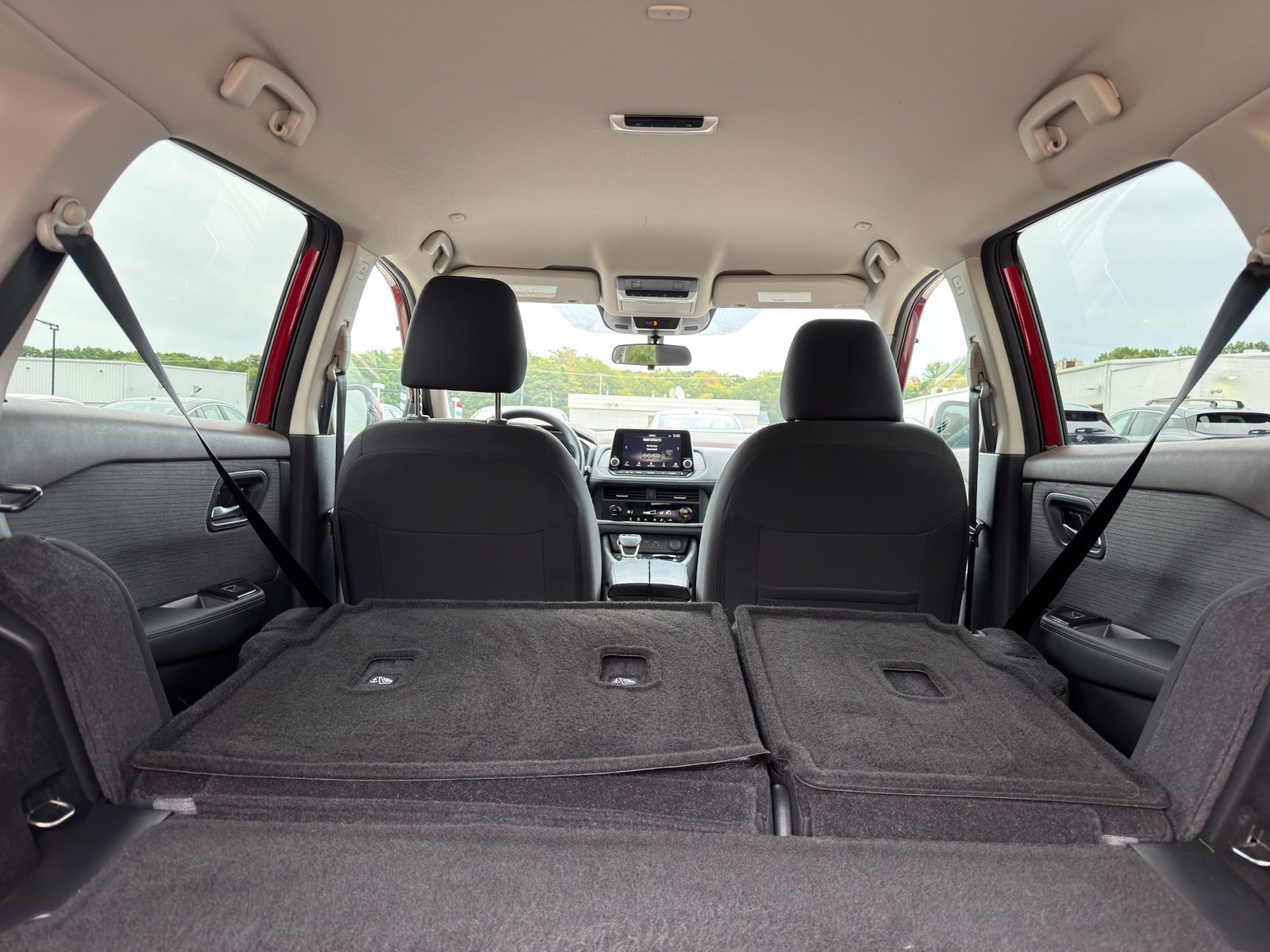 Used 2023 Nissan Rogue SV AWD/4WD image 31