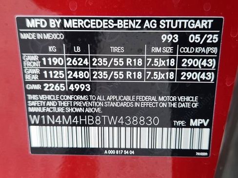 Used 2026 Mercedes-Benz GLB 250 4MATIC image 25
