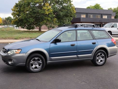 Used 2007 Subaru Outback 2.5i image 10