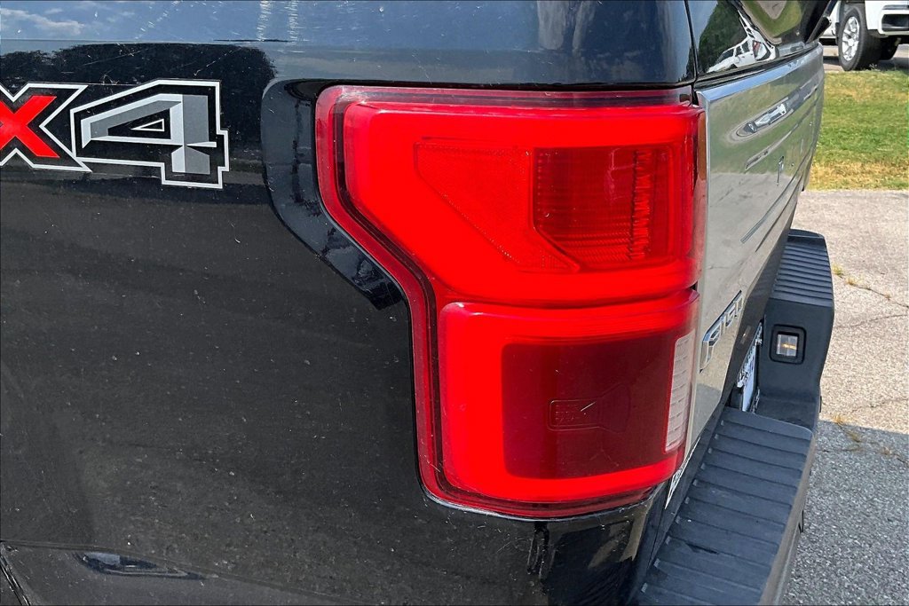 Used 2018 Ford F150 Platinum AWD/4WD image 28