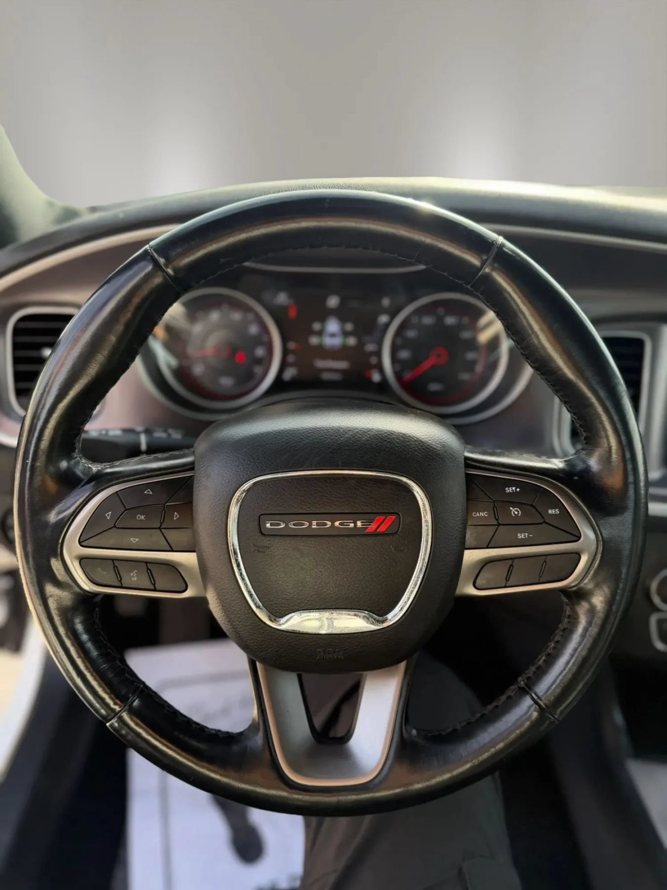 Used 2021 Dodge Charger SXT w/ Leather Interior Group RWD image 13