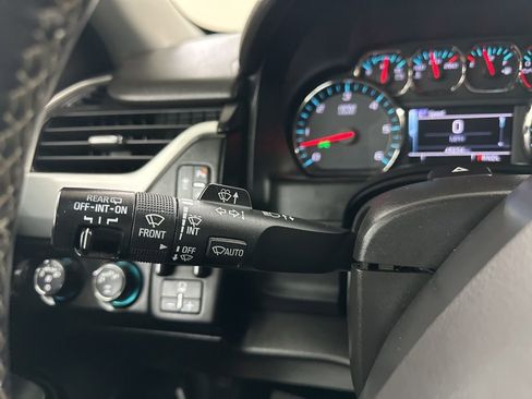 Used 2019 GMC Yukon SLT w/ HD Trailering Package image 36