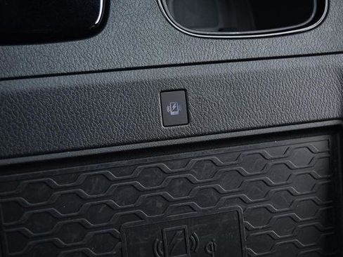 Certified 2025 Nissan Frontier PRO-4X w/ Pro Convenience Package image 24