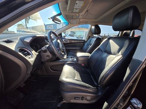 Used 2015 Nissan Pathfinder Platinum w/ Cargo Package AWD/4WD image 23