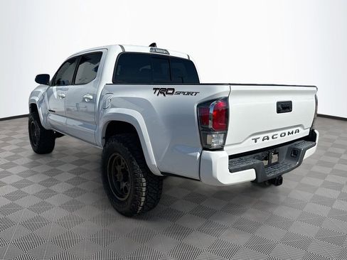 Used 2020 Toyota Tacoma TRD Sport RWD image 8
