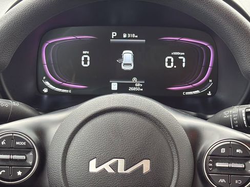 Used 2024 Kia Soul LX w/ Option Group 015 FWD image 36