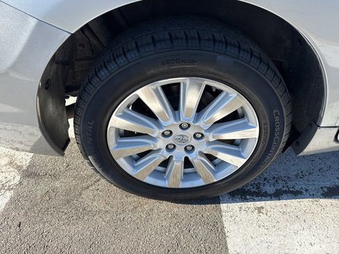 Used 2017 Toyota Sienna LE image 10