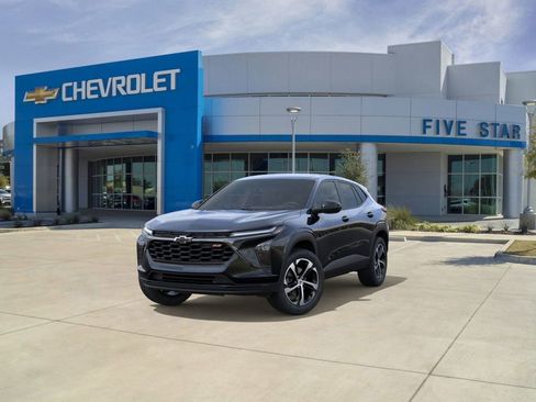 New 2026 Chevrolet Trax RS w/ Driver Confidence Package FWD image 8