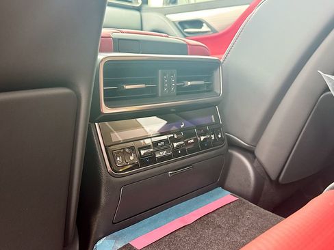 New 2025 Lexus LX 700h F Sport image 33