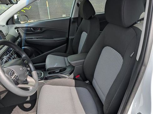 Certified 2021 Hyundai Kona SE AWD/4WD image 25