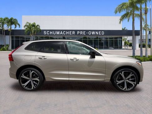 Certified 2024 Volvo XC60 B5 Ultimate AWD/4WD image 8