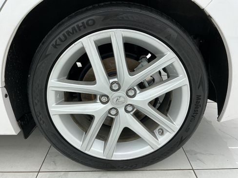 Used 2015 Lexus CT 200h FWD image 45