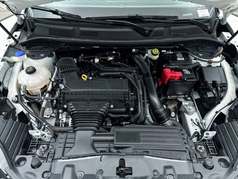 Used 2024 Lincoln Corsair Premiere image 8