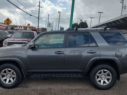 Used 2016 Toyota 4Runner Trail Premium AWD/4WD image 5