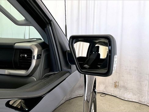 Used 2022 Ford F150 XLT w/ Equipment Group 302A High image 11