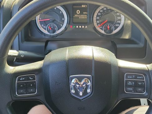 Used 2020 RAM 1500 Tradesman w/ Chrome Plus Package RWD image 11