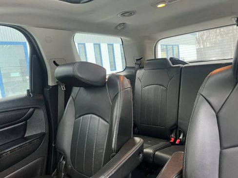 Used 2016 GMC Acadia SLT w/ Open Road Package image 12