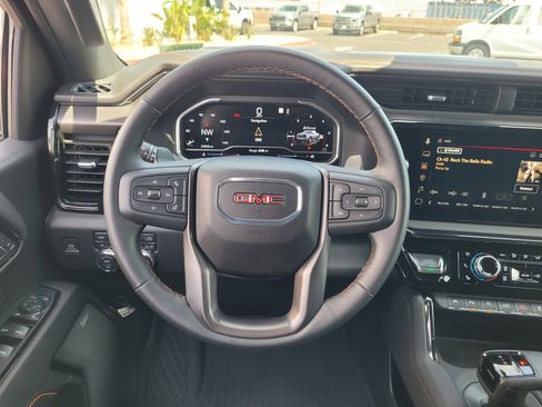 Used 2023 GMC Sierra 1500 AT4 AWD/4WD image 16
