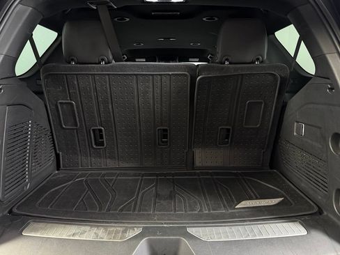 Used 2025 Chevrolet Tahoe RST RWD image 37