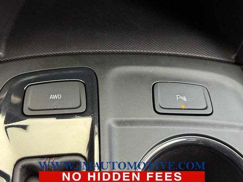 Used 2023 Chevrolet Equinox RS w/ RS Leather Package image 36