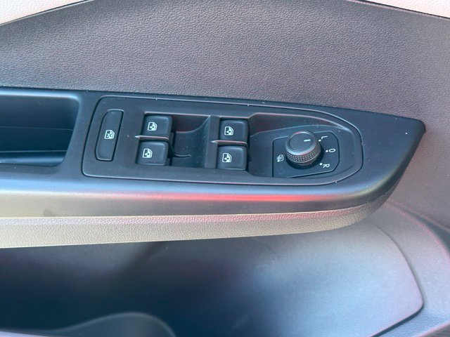 Used 2023 Volkswagen Taos SE w/ Panoramic Sunroof Package AWD/4WD image 21