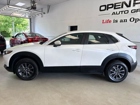 Certified 2024 MAZDA CX-30 AWD 2.5 S image 3