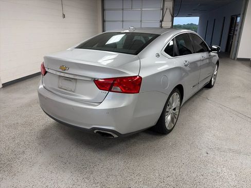 Used 2015 Chevrolet Impala LTZ FWD image 4