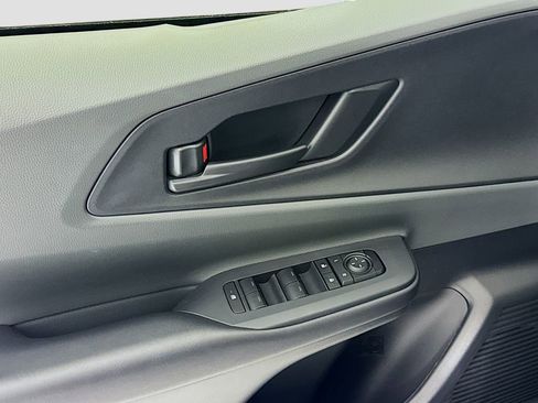 Used 2024 Toyota Prius LE image 16