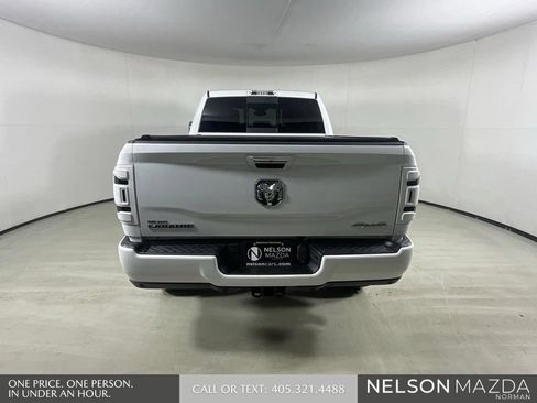 Used 2022 RAM 2500 Laramie w/ Body Color Bumper Group AWD/4WD image 7
