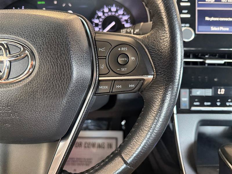Used 2019 Toyota Avalon XLE w/ Moonroof Package FWD image 35