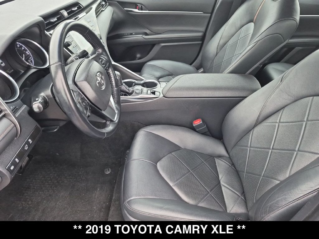 Used 2019 Toyota Camry XLE w/ Navigation Package FWD image 20