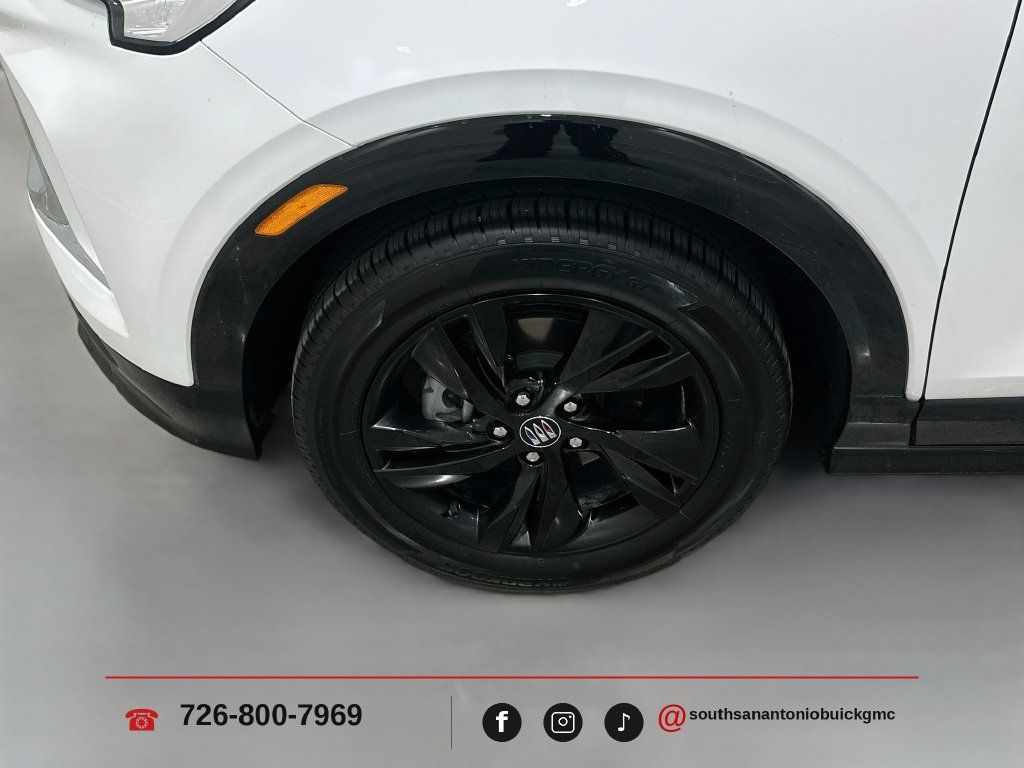Used 2026 Buick Encore GX Sport Touring w/ Advanced Technology Package FWD image 31