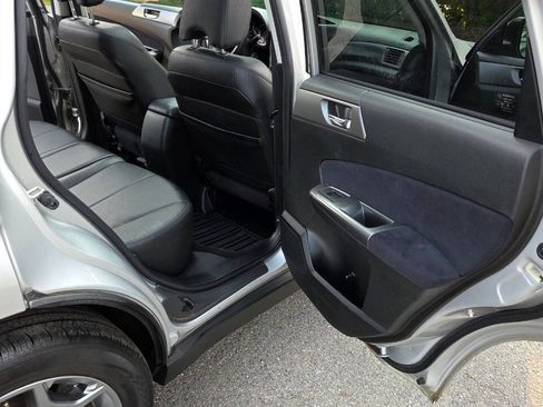 Used 2011 Subaru Forester 2.5X Touring AWD/4WD image 43