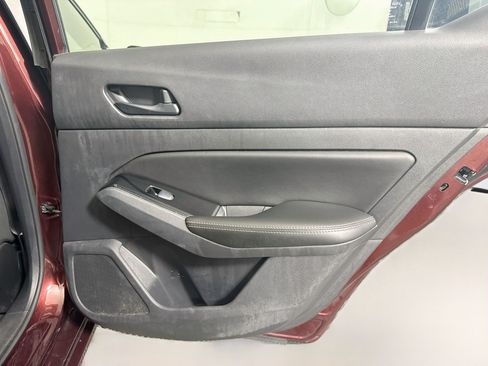 Used 2023 Nissan Altima 2.5 SV FWD image 28