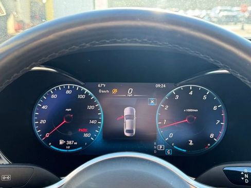 Used 2021 Mercedes-Benz C 300 4MATIC Sedan image 12