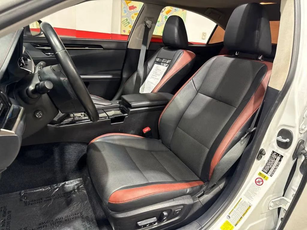 Used 2015 Lexus ES 350 FWD image 12
