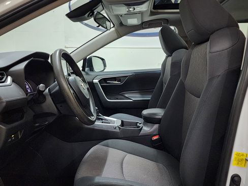 Used 2019 Toyota RAV4 XLE w/ All Weather Liner Package AWD/4WD image 13