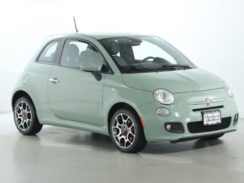 Used 2015 FIAT 500 Sport image 9