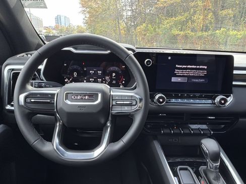 New 2025 GMC Canyon Elevation w/ Convenience Package image 16