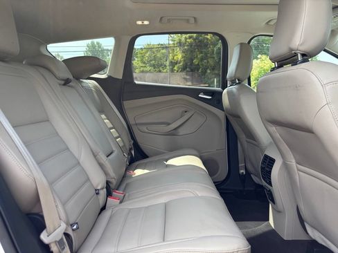 Used 2018 Ford Escape Titanium w/ Ford Safe & Smart Package AWD/4WD image 24