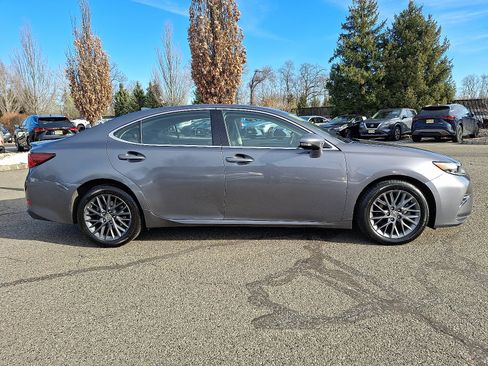 Used 2018 Lexus ES 350 image 7