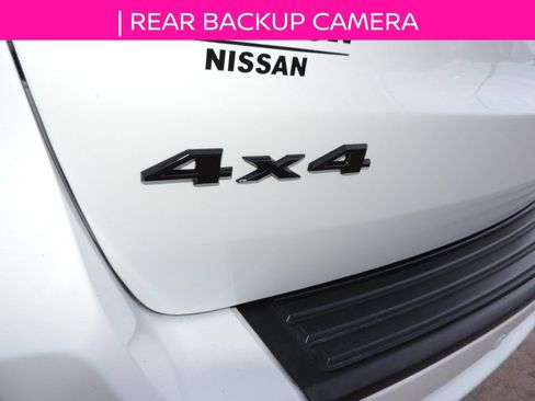 Used 2021 Jeep Grand Cherokee Laredo X AWD/4WD image 12