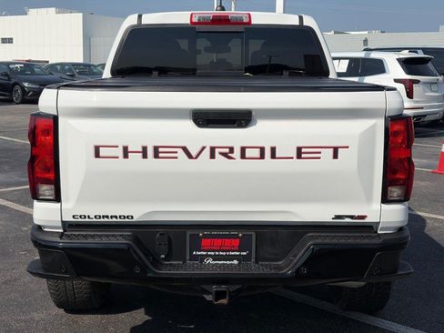 Used 2023 Chevrolet Colorado Trail Boss w/ LPO, Dark Essentials Package AWD/4WD image 6