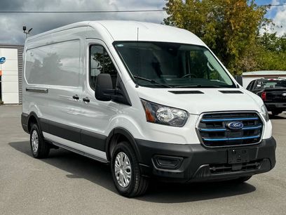 Used 2023 Ford E-Transit Medium Roof